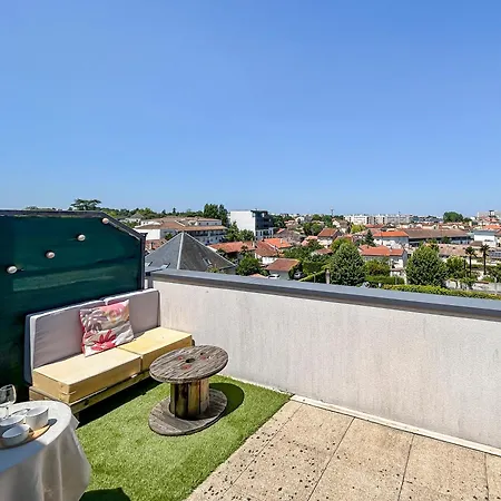 Terrasse Privee, Proche Bordeaux, Vue Imprenable Talence